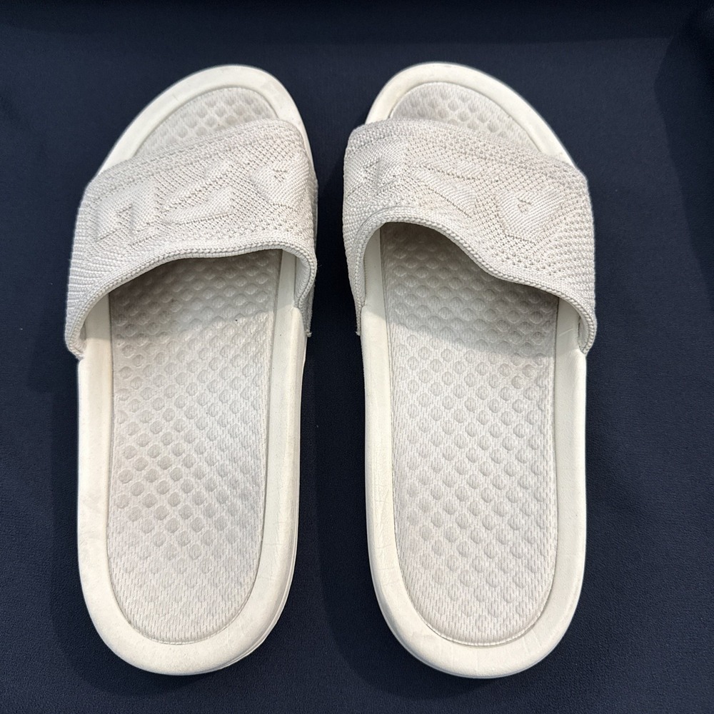 APL Athletic Propulsion Labs Techbloom Slide Sandals 9